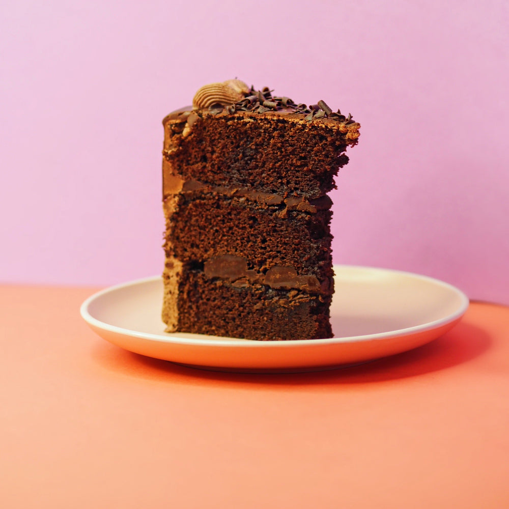 Chocolate hazelnut crunch cake | London Cakes & Bakes